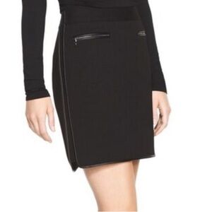 White House Black Market NWT Knit Ponte Black Mini Skirt